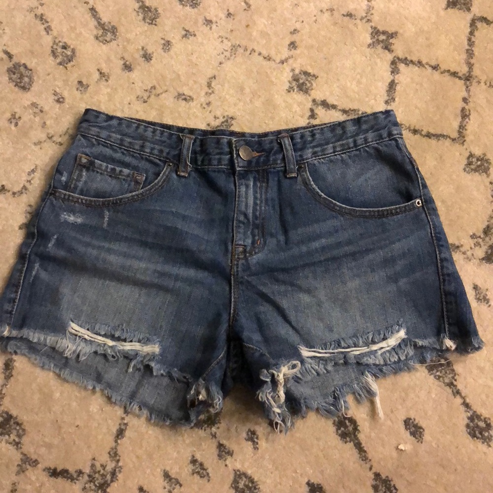 BDG mid rise freja vintage fit shorts